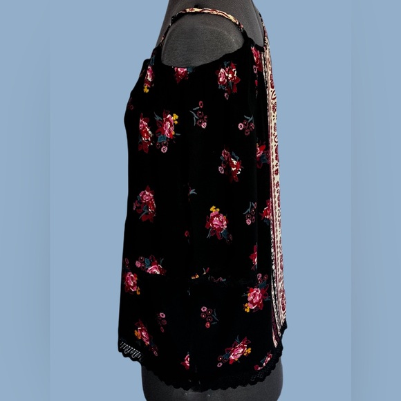 Angie Black Print Cold Shoulder & Lace Bodice Bohemian Top Size M - Picture 2 of 7